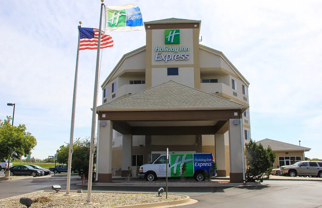 Hilton Garden Inn Colorado Springs Airport-1